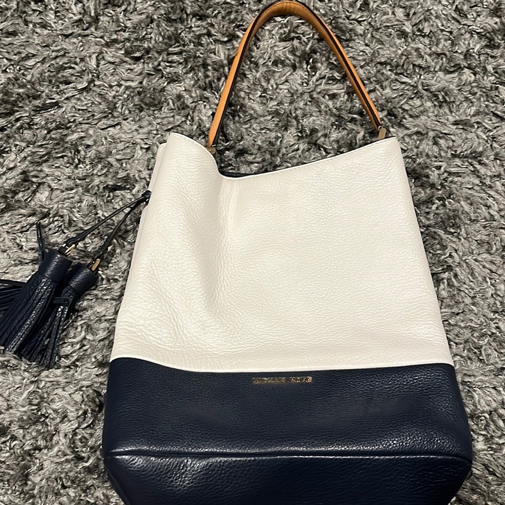 COPY - Michaels khors two tone bag - perfect for summer